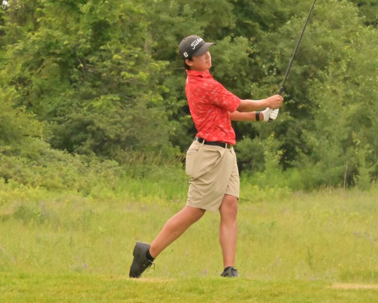 Javier Heads into Final Round with Sole Possession of Lead; Round 3 Recap DSC_8055